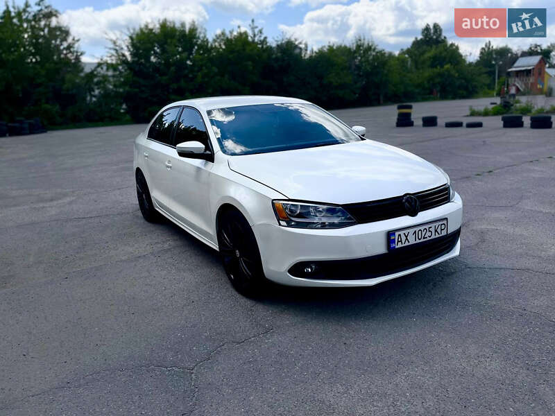 Volkswagen Jetta 2013