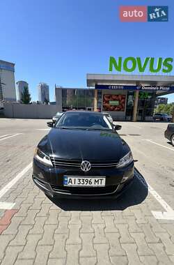 Седан Volkswagen Jetta 2014 в Києві