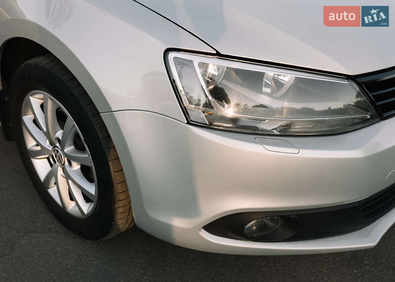 Седан Volkswagen Jetta 2011 в Білій Церкві