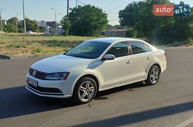 Седан Volkswagen Jetta 2017 в 
