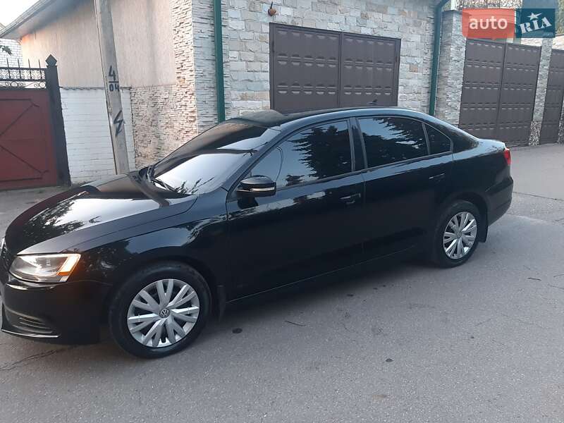 Седан Volkswagen Jetta 2014 в Харькове