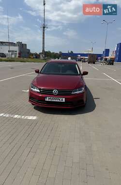 Седан Volkswagen Jetta 2016 в Сумах