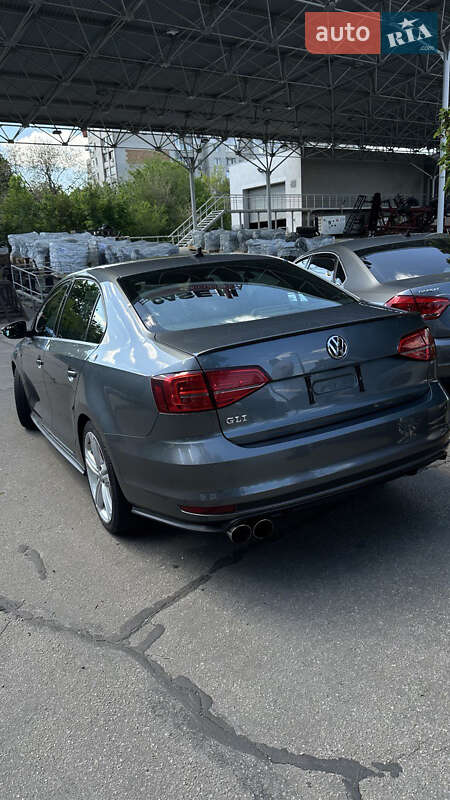 Седан Volkswagen Jetta 2017 в Днепре