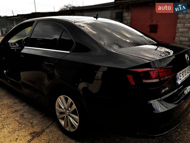 Седан Volkswagen Jetta 2016 в Дніпрі фото 18 Седан Volkswagen Jetta 2016 в Дніпрі