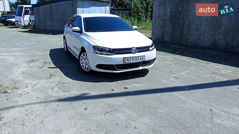 Volkswagen Jetta 2013