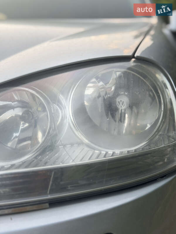 Седан Volkswagen Jetta 2006 в Киеве