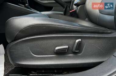 Седан Volkswagen Jetta 2015 в 