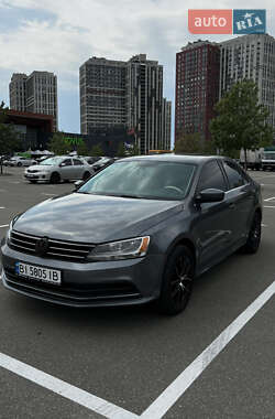 Седан Volkswagen Jetta 2016 в Киеве