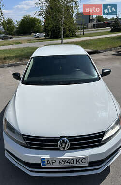 Седан Volkswagen Jetta 2015 в Запорожье