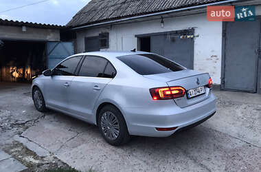 Седан Volkswagen Jetta 2012 в 