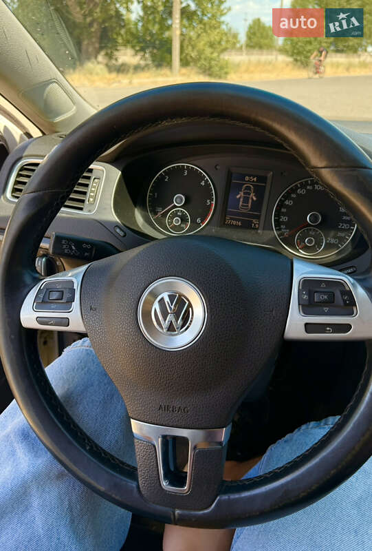 Седан Volkswagen Jetta 2014 в Белгороде-Днестровском