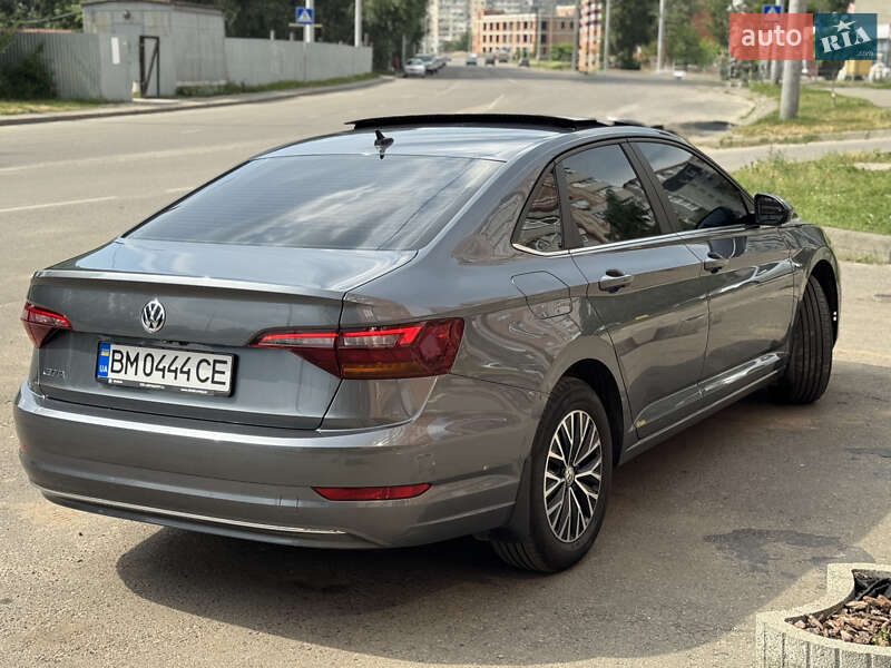 Седан Volkswagen Jetta 2019 в Сумах