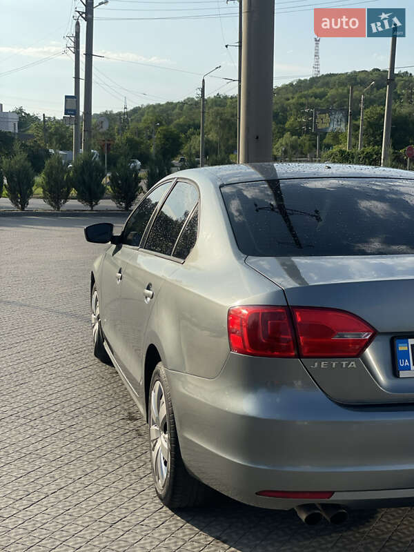Седан Volkswagen Jetta 2011 в Полтаві