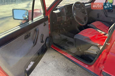 Седан Volkswagen Jetta 1990 в 