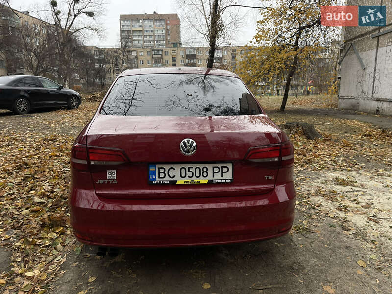 Седан Volkswagen Jetta 2016 в Харькове