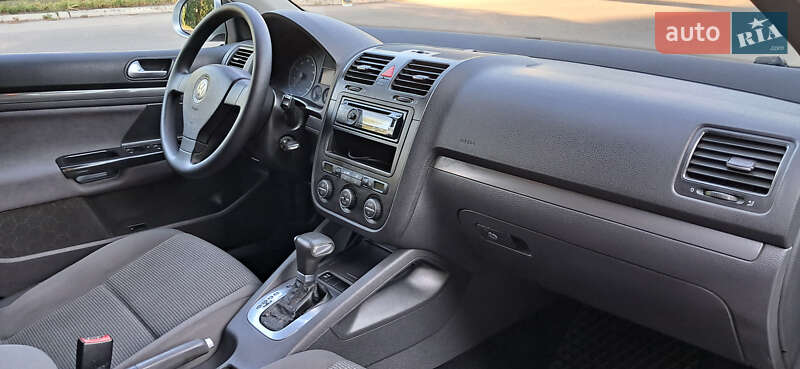 Седан Volkswagen Jetta 2008 в Желтых Водах