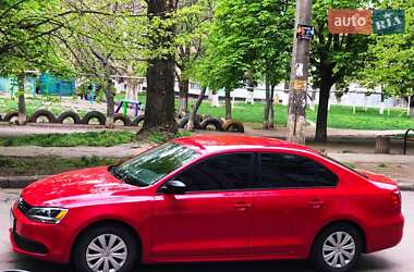 Седан Volkswagen Jetta 2014 в 