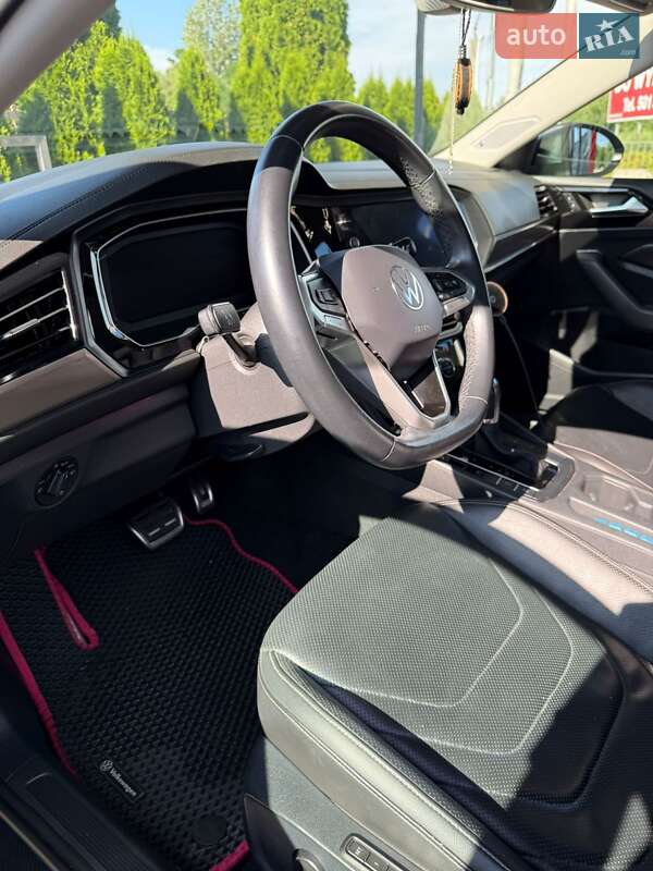 Седан Volkswagen Jetta 2018 в Хмельницькому