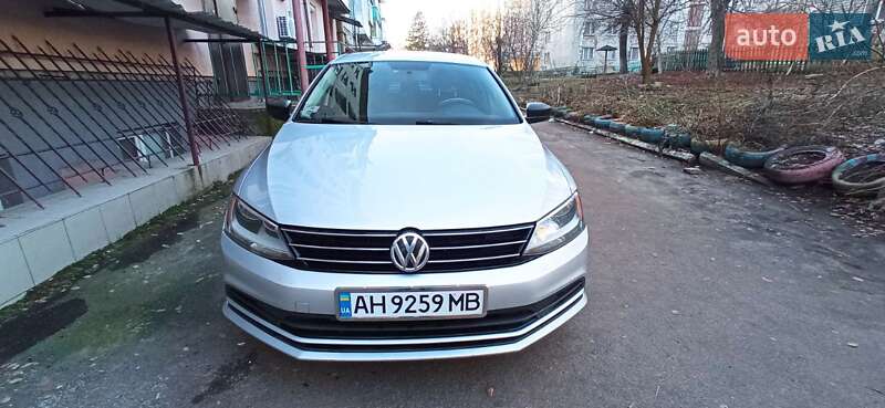 Volkswagen Jetta 2015