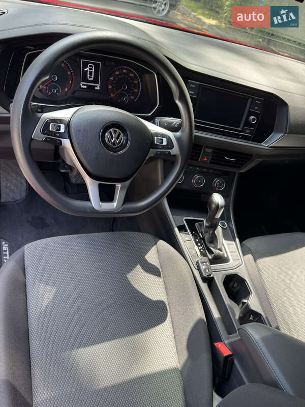 Седан Volkswagen Jetta 2019 в Трускавце