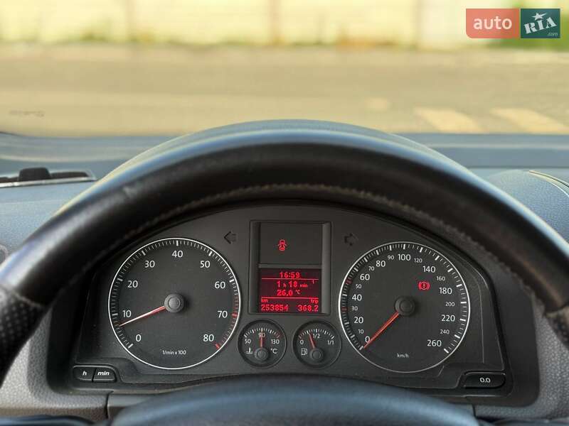 Седан Volkswagen Jetta 2008 в Кривом Роге
