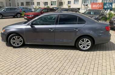 Седан Volkswagen Jetta 2015 в 
