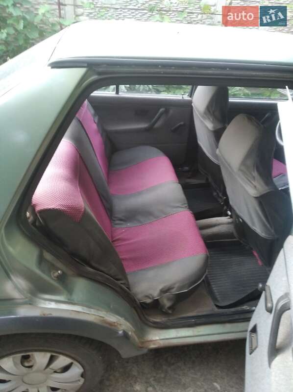 Седан Volkswagen Jetta 1987 в Чернигове