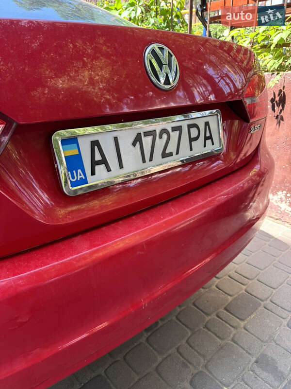 Седан Volkswagen Jetta 2013 в Ирпене