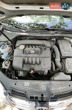 Седан Volkswagen Jetta 2006 в 