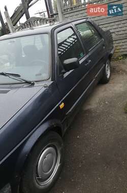 Седан Volkswagen Jetta 1988 в 