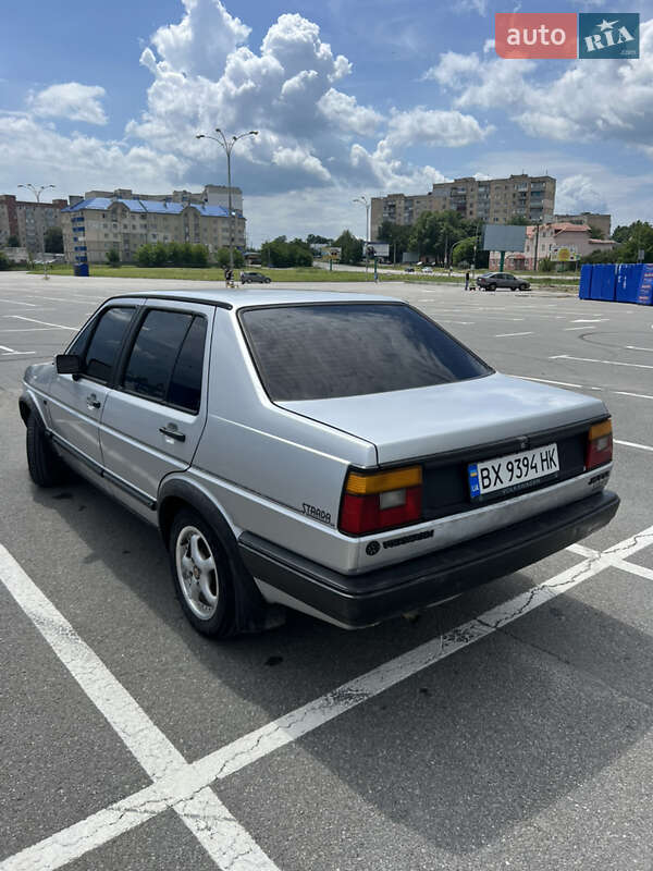 Седан Volkswagen Jetta 1986 в Каменец-Подольском