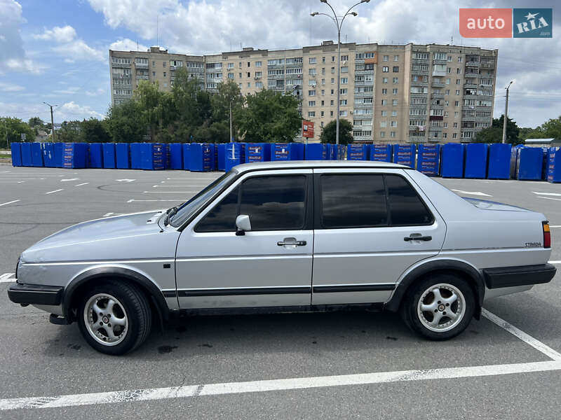 Седан Volkswagen Jetta 1986 в Каменец-Подольском