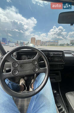 Седан Volkswagen Jetta 1986 в 