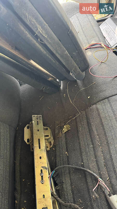 Седан Volkswagen Jetta 1988 в Радехові