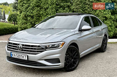Седан Volkswagen Jetta 2019 в Киеве
