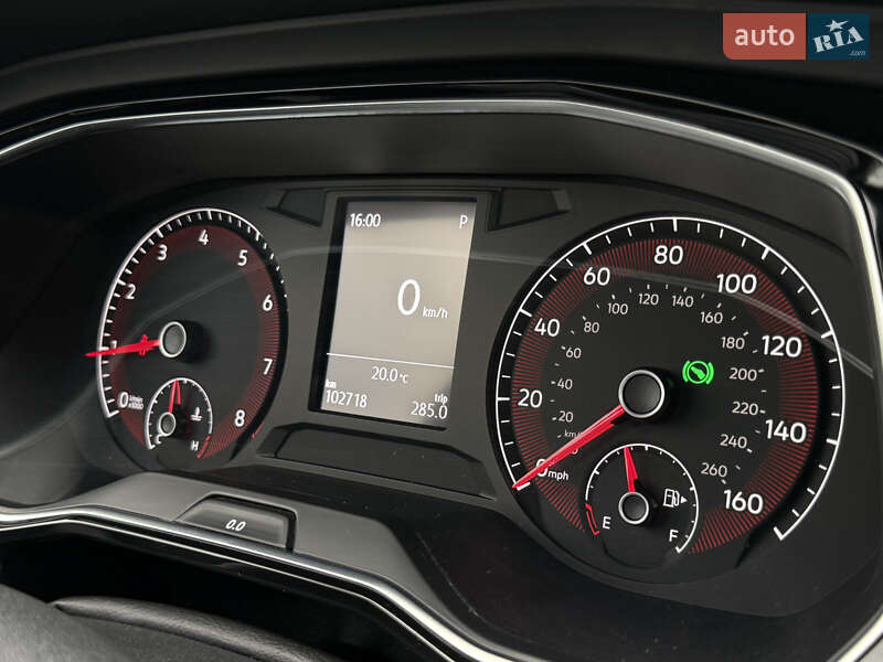 Седан Volkswagen Jetta 2019 в Киеве