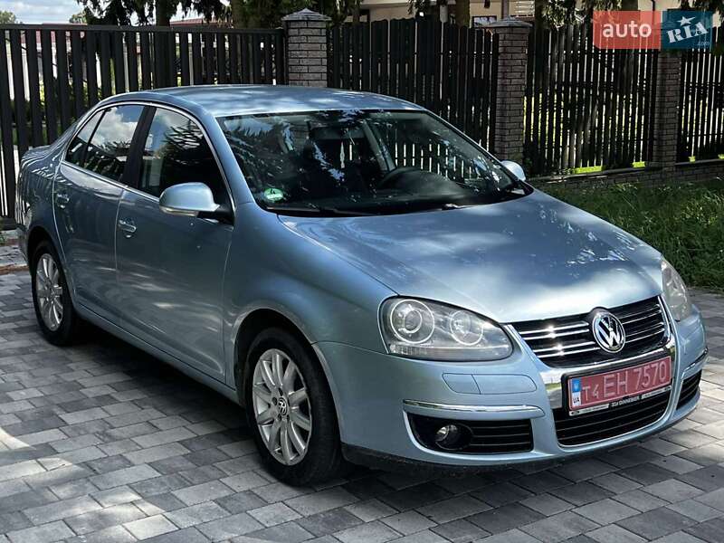 Volkswagen Jetta 2008