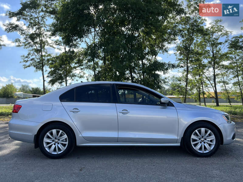 Седан Volkswagen Jetta 2012 в Киеве
