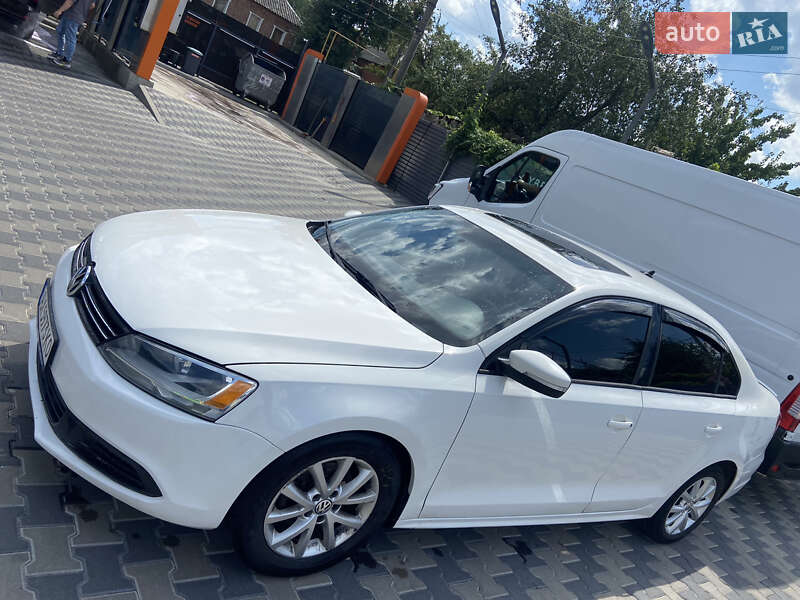 Volkswagen Jetta 2011