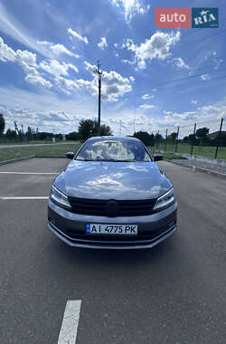 Седан Volkswagen Jetta 2015 в Броварах