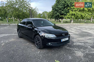 Седан Volkswagen Jetta 2012 в 