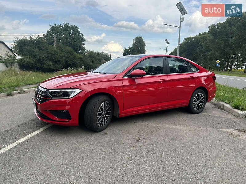 Седан Volkswagen Jetta 2018 в Ромнах фото 9 Седан Volkswagen Jetta 2018 в Ромнах