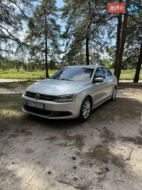 Volkswagen Jetta 2014