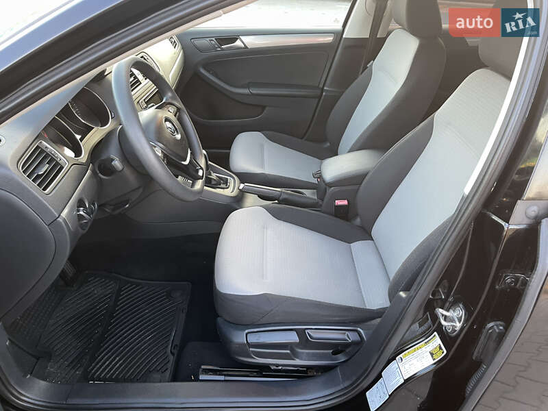 Седан Volkswagen Jetta 2017 в Косове