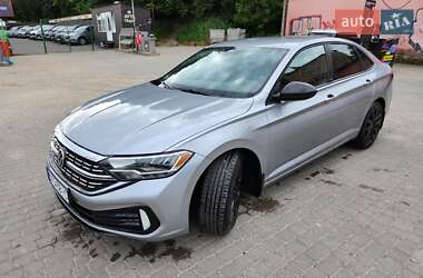 Седан Volkswagen Jetta 2024 в 