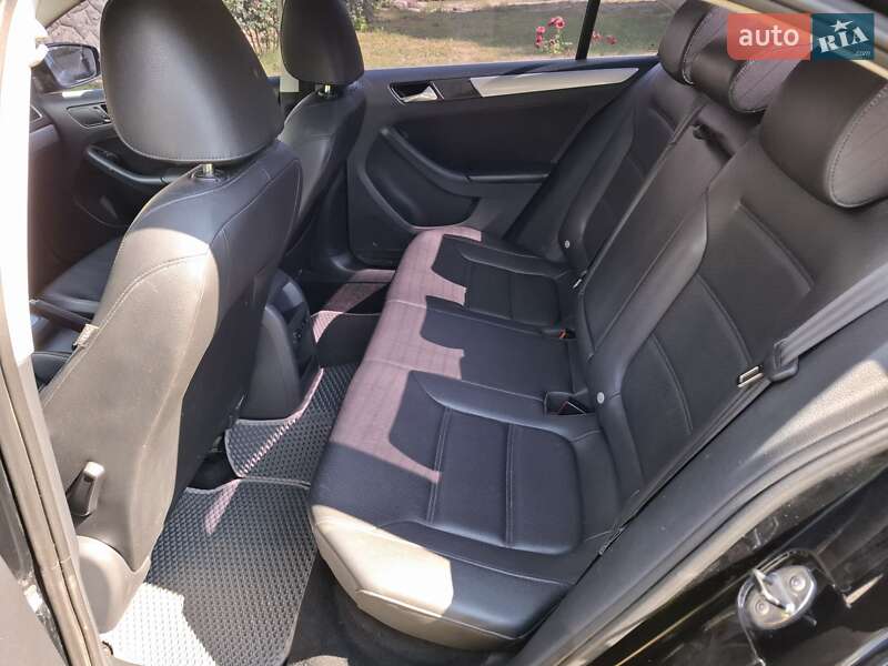 Седан Volkswagen Jetta 2014 в Борщеві