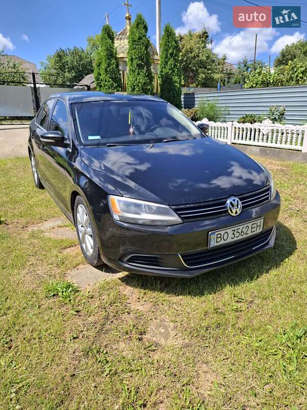 Volkswagen Jetta 2014