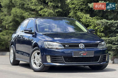 Седан Volkswagen Jetta 2014 в Тернополе