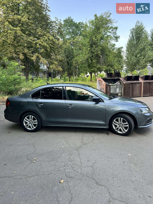 Volkswagen Jetta 2014
