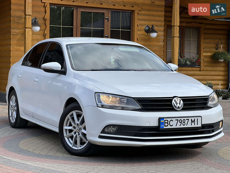 Седан Volkswagen Jetta 2016 в Стрые